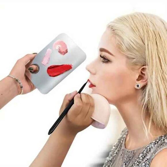 Stainless Steel Beauty Makeup Mixing Palette With Spatula - Picture 8 of 9